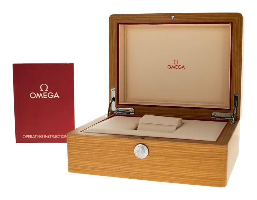 Omega Planet Ocean 215.92.46.21.01.001 Image 4